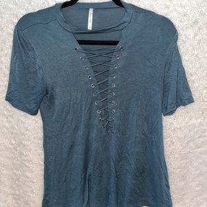 BLUE TOP WITH DEEP CUTOUTS